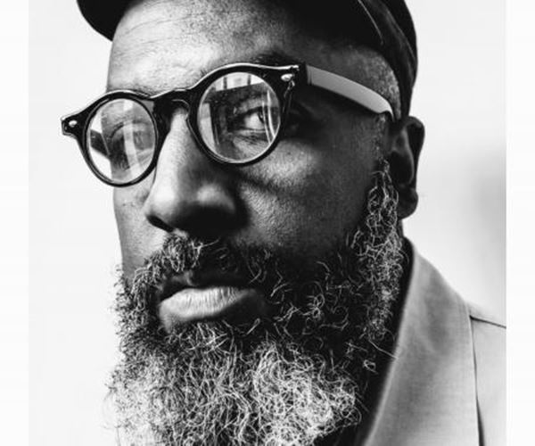 Roger Robinson by Naomi Woddis